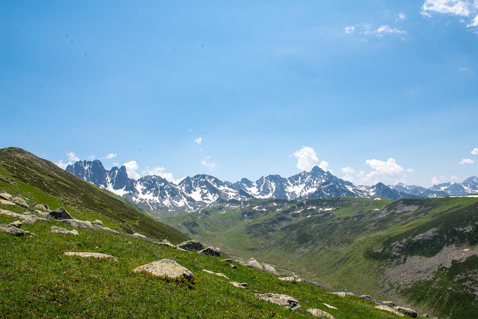Altıparmak Laz Geçitleri